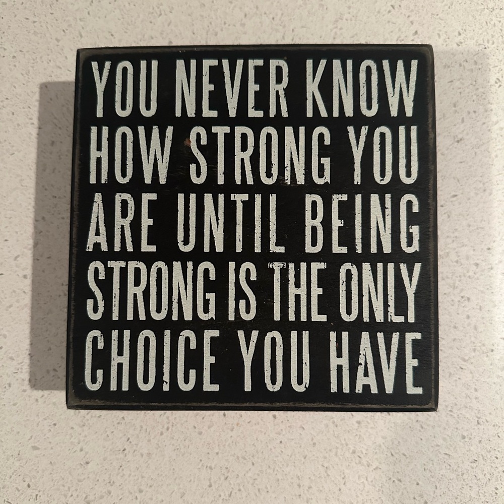 Primitive black box sign